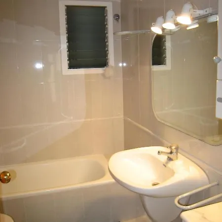 Sol Pins Ii - Moreno Tamariu